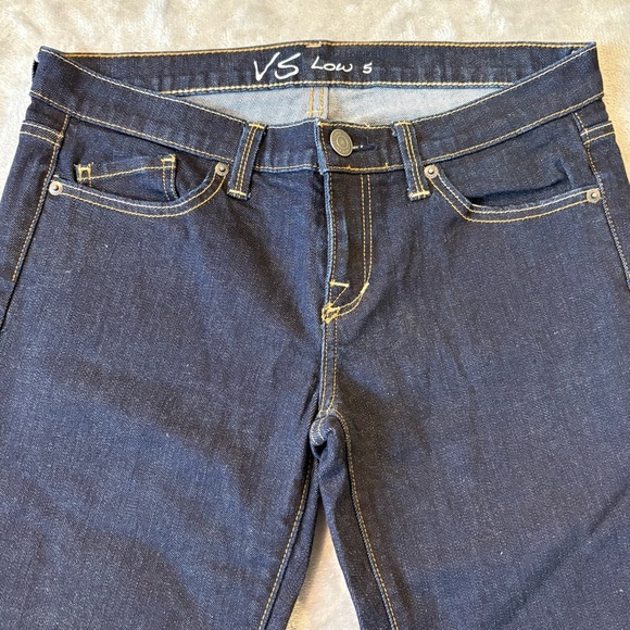 VS Low 5 Rise Flare & Wide Leg Denim Jeans Wmn’s Sz 6 Victoria’s Secret - Picture 2 of 9